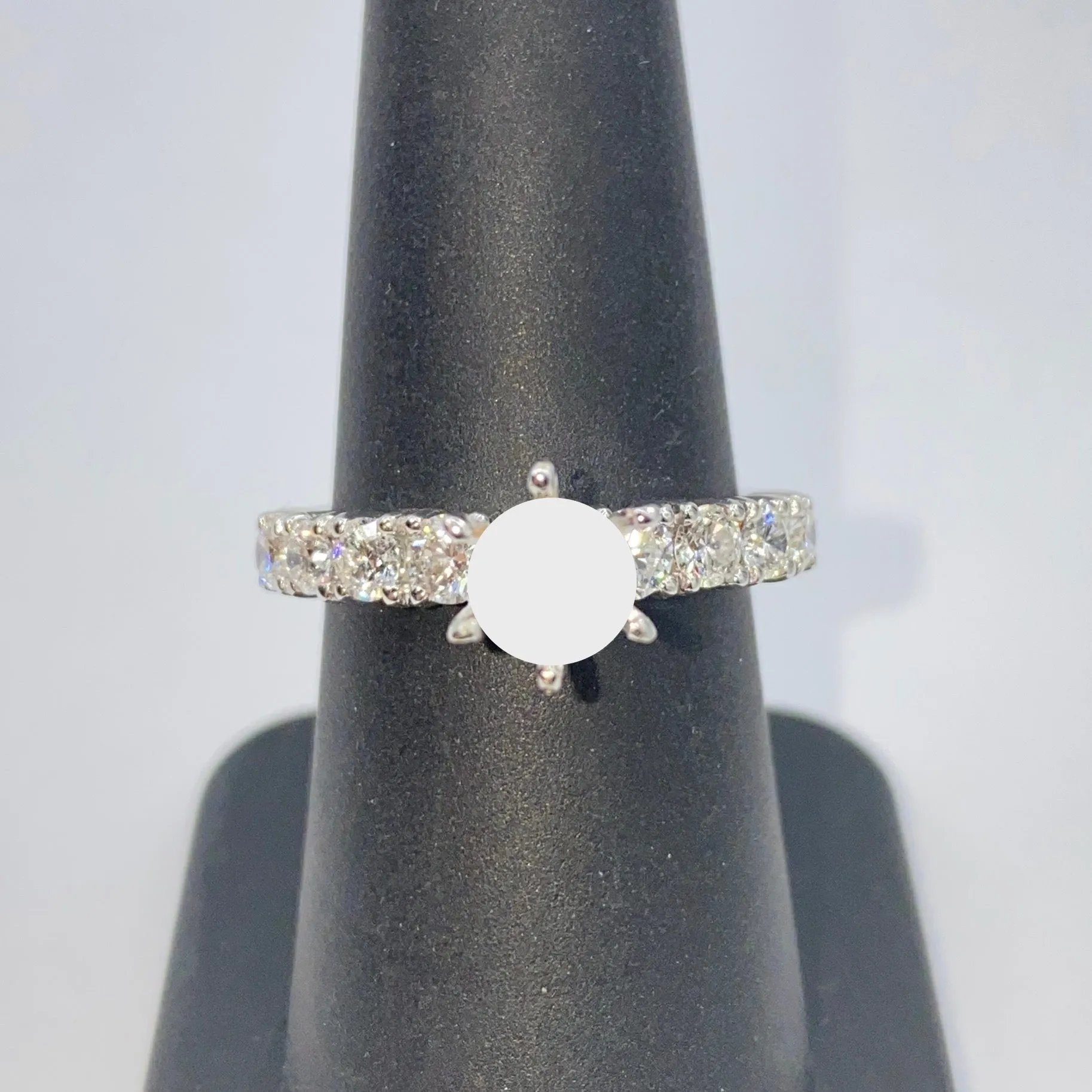 14K 8 Stone Diamond Engagement Ring Setting