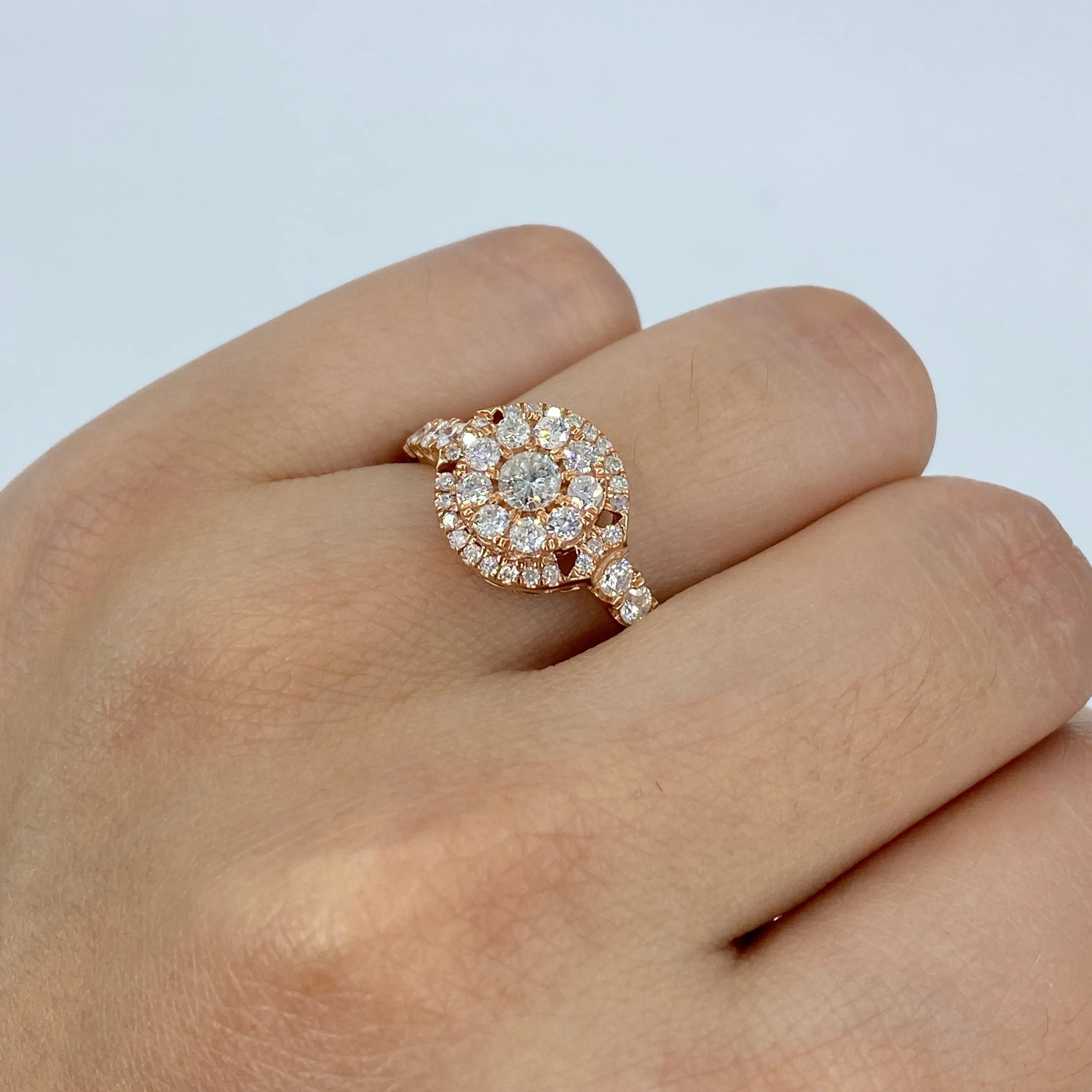 14K Sienna Halo Circle Diamond Engagement Ring