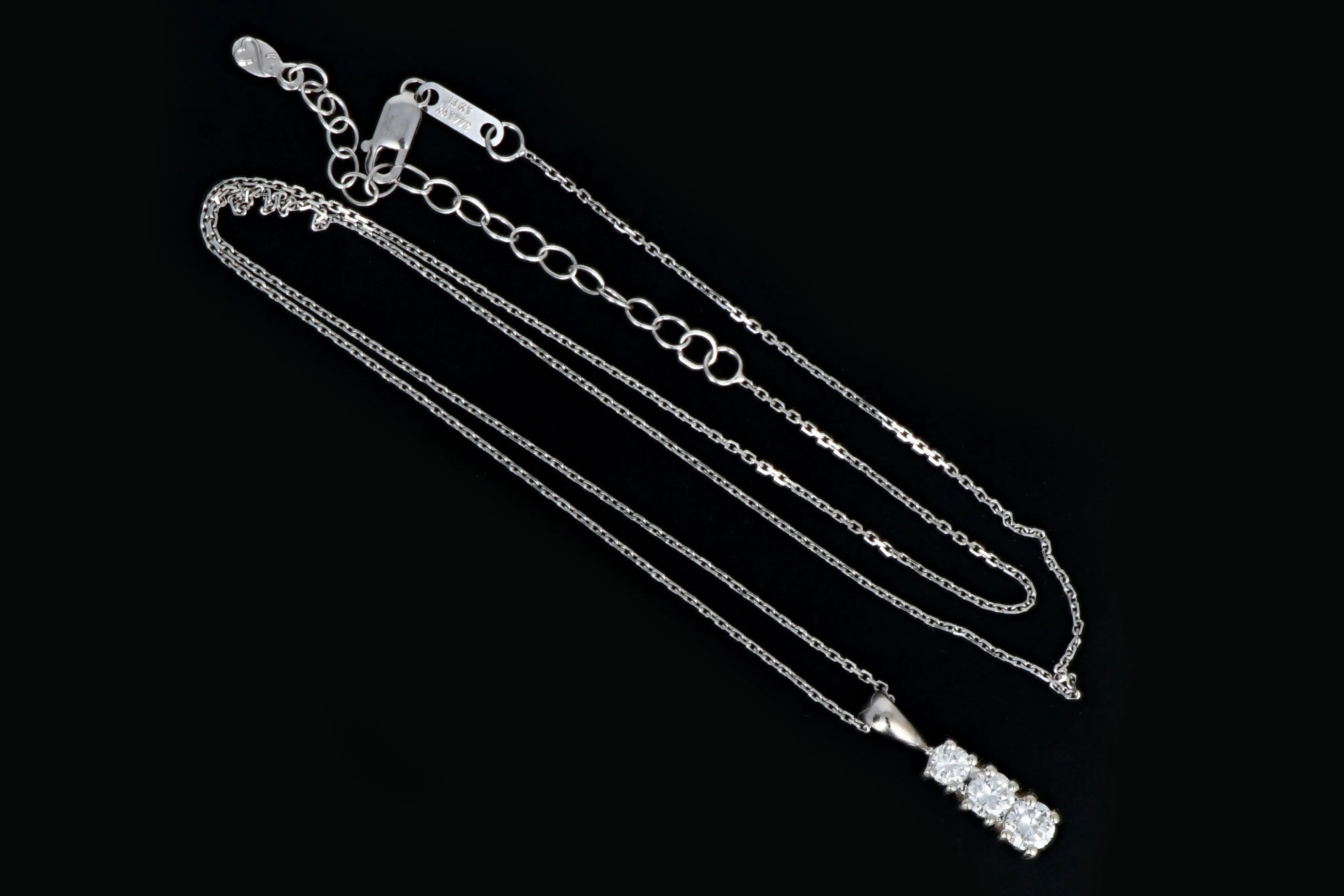 14K White Gold .25 Carat 3 Stone Diamond Pendant Necklace
