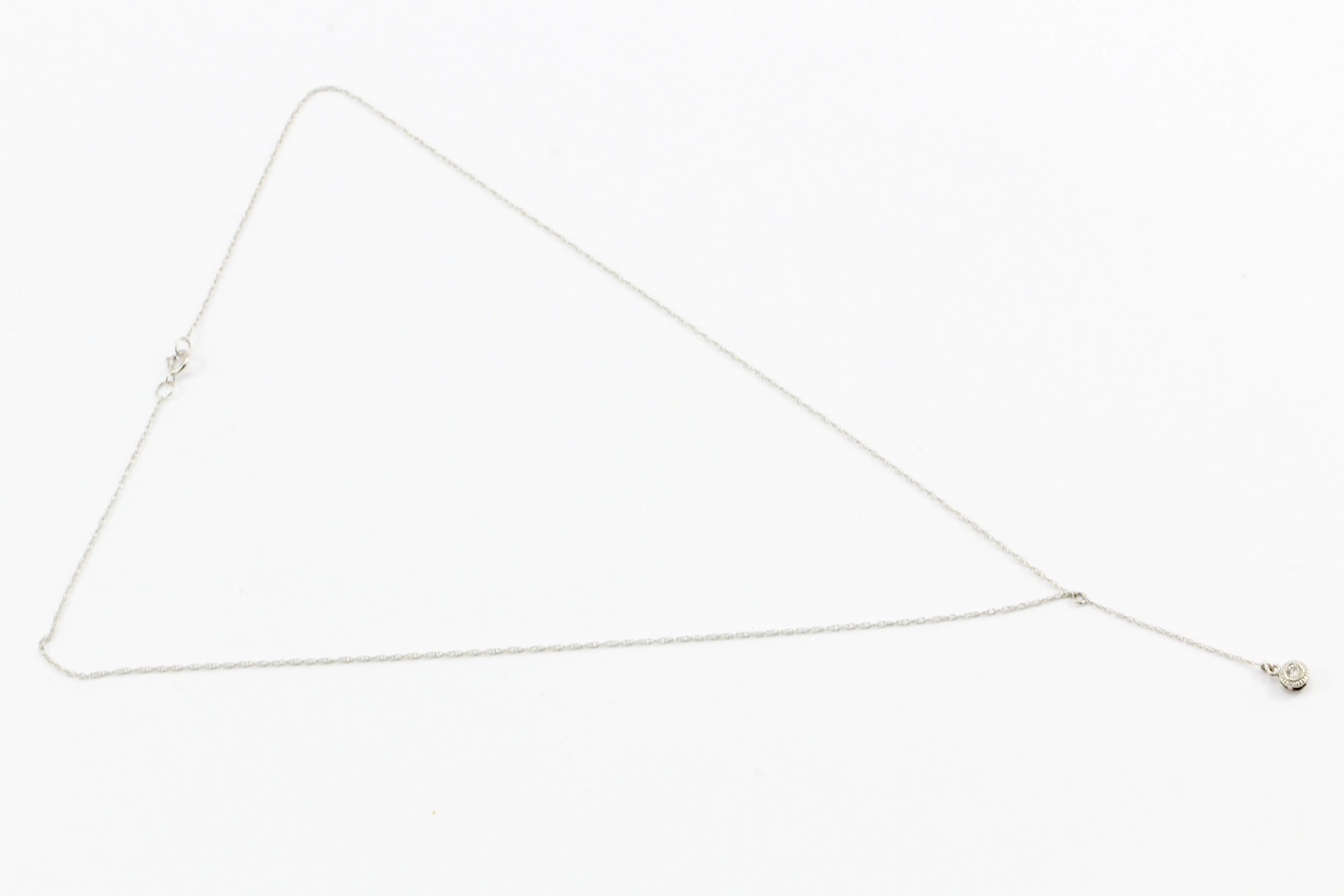 14K White Gold Diamond Pendant Necklace