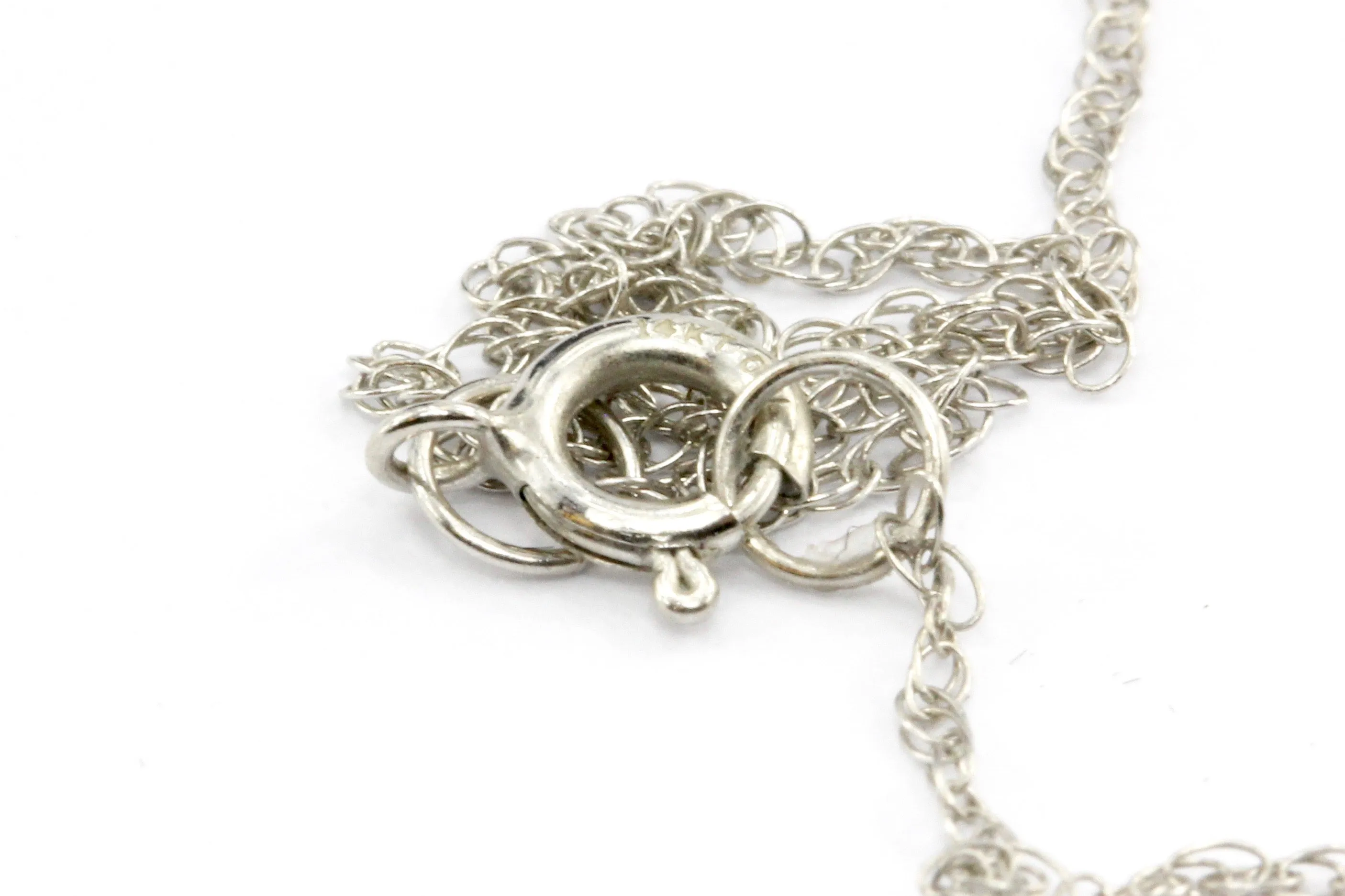 14K White Gold Diamond Pendant Necklace