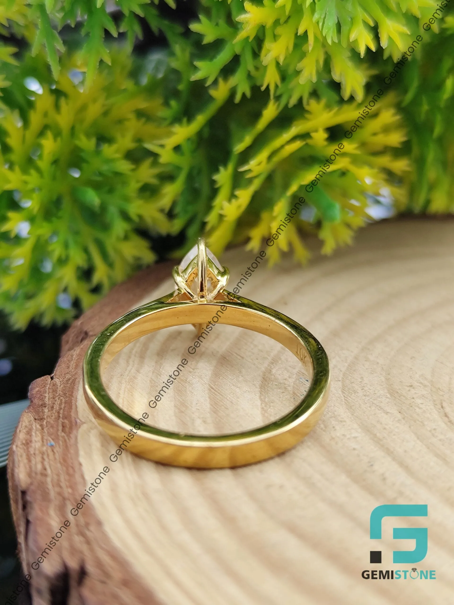 2 CT Moissanite Vintage Marquise Cut Diamond Ring