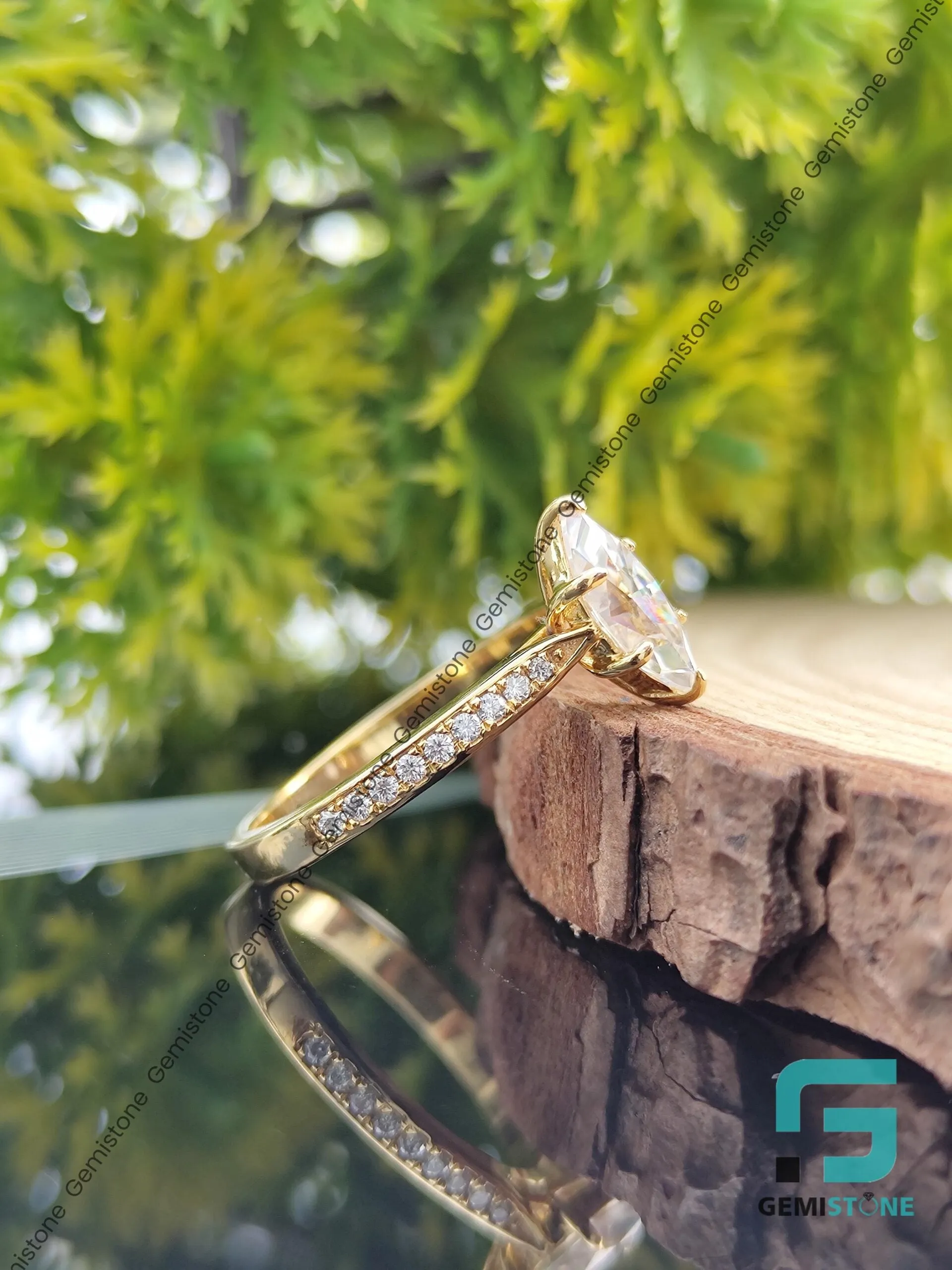 2 CT Moissanite Vintage Marquise Cut Diamond Ring
