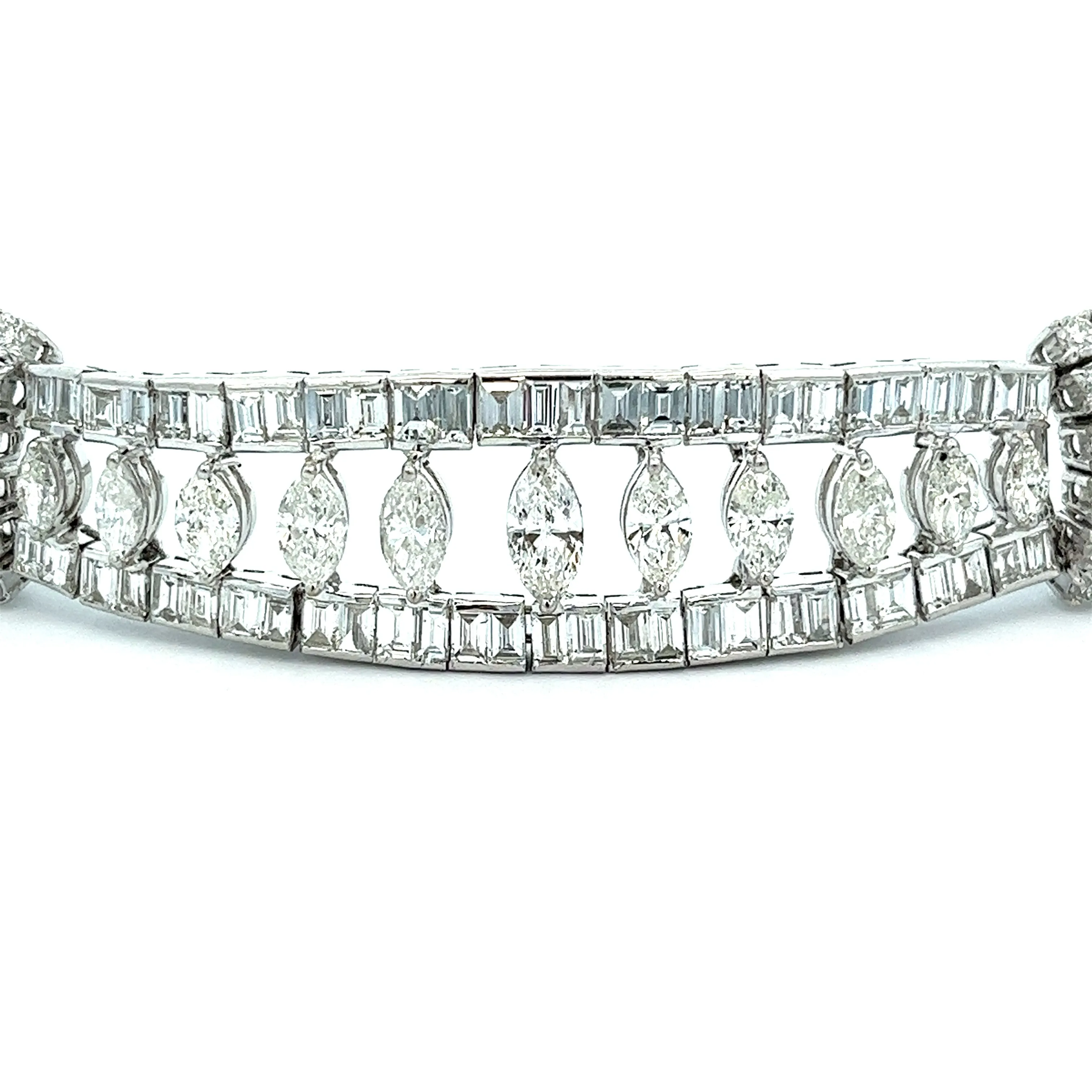 20.93ct 18k White Gold Diamond Bracelet
