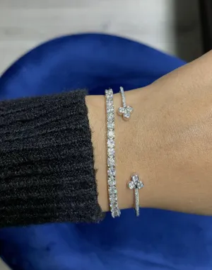 3 Leaf Clover Bangle