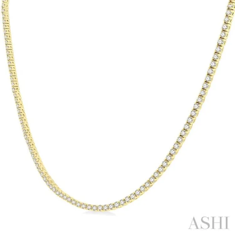 7.00 ctw Round Cut Diamond Tennis Necklace in 14K Yellow Gold