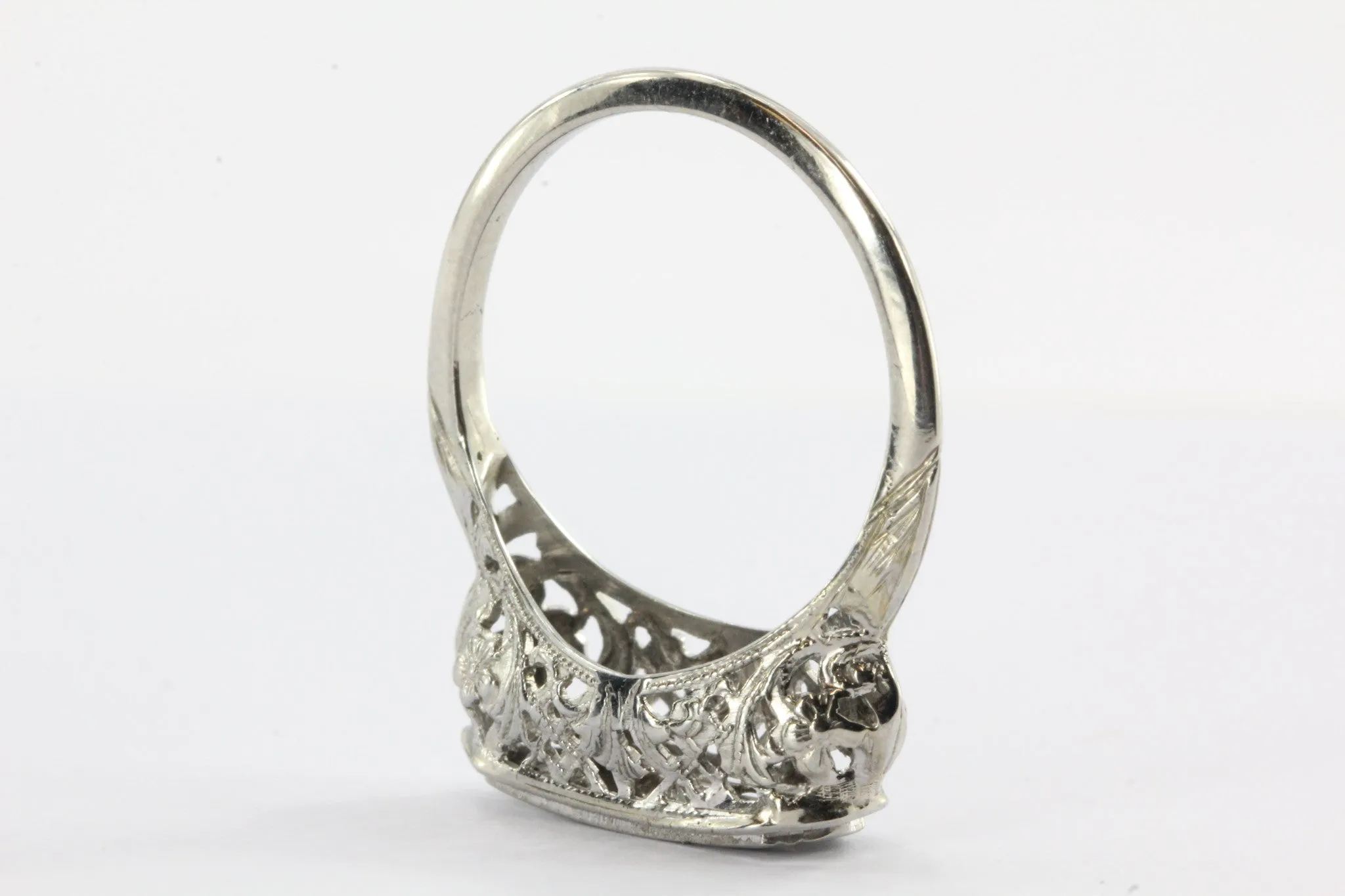 Antique Art Deco 18K White Gold & 3 Stone Diamond Engagement Ring