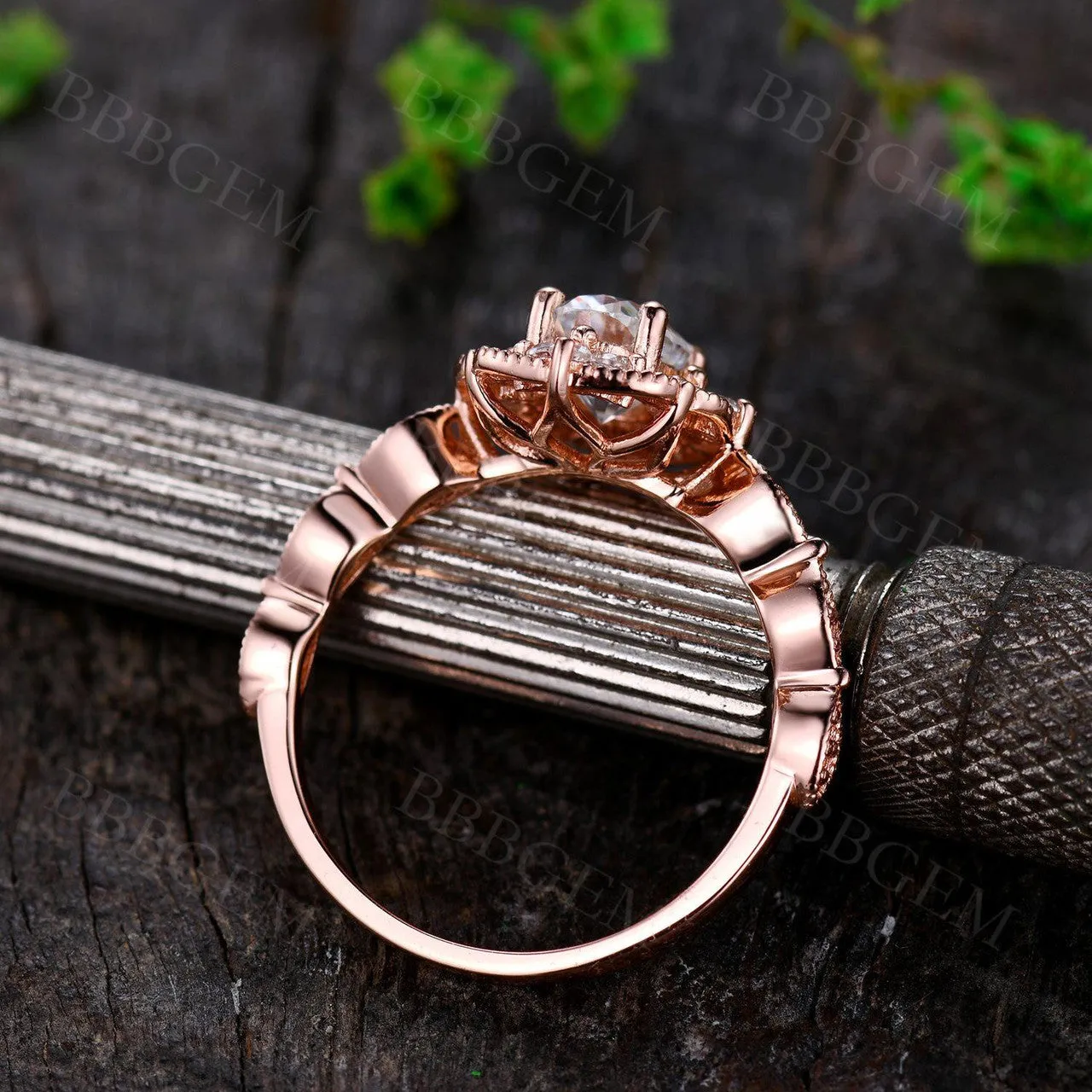 Art Deco Oval Cut Moissanite Engagement Ring 1.0 Carat Moissanite in Rose Gold