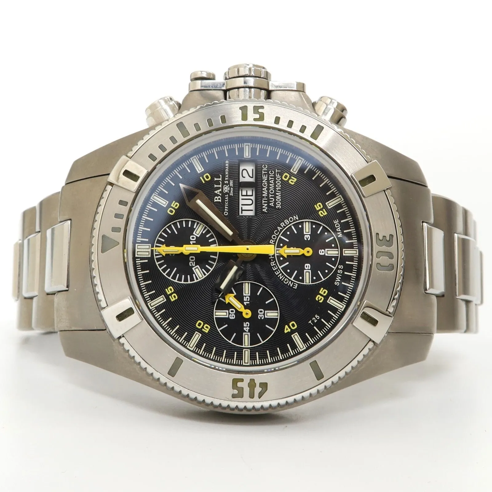 Ball Engineer Hydrocarbon Chronograph Black Dial Titanium Day/Date DC1016A-SJ-BK