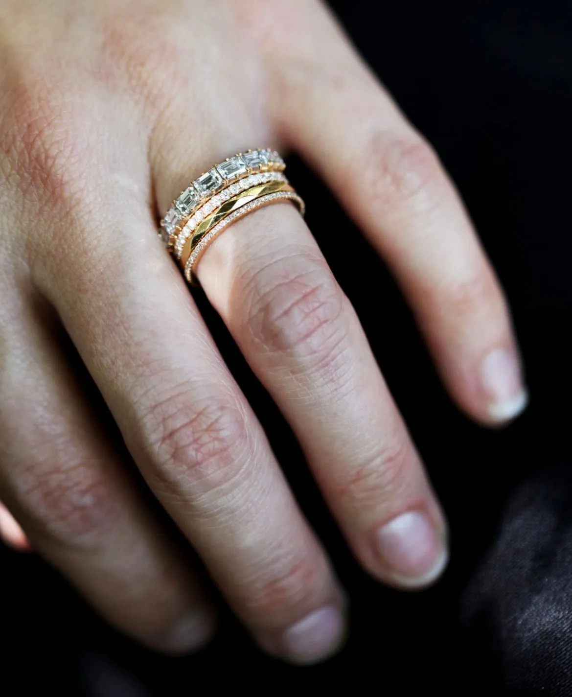 Bell & Bird Faceted Gold Band