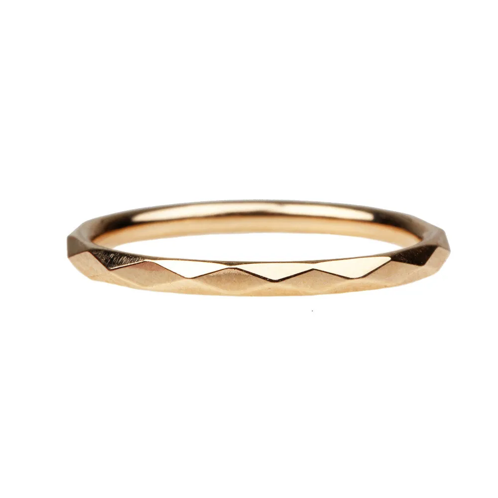Bell & Bird Faceted Gold Band