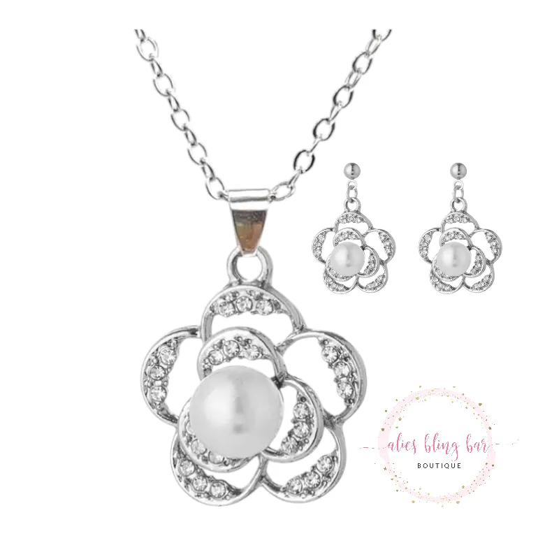 Blossom Queen - Silver Necklace & Earring Set