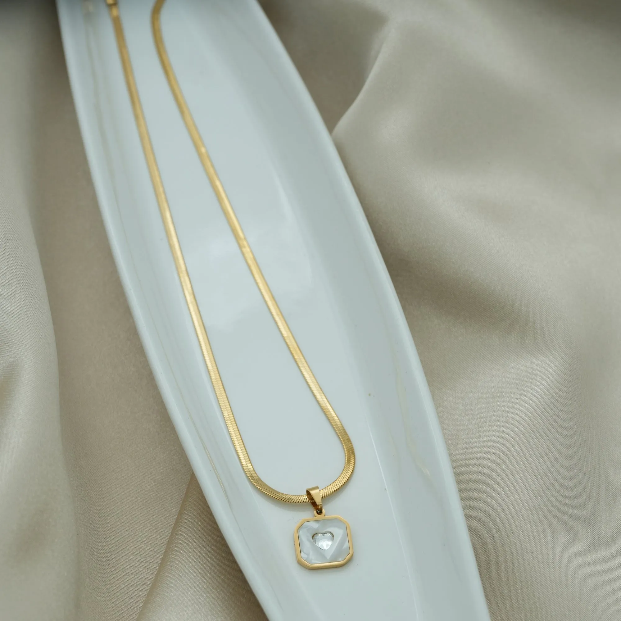 Classic Diamond Shine Necklace
