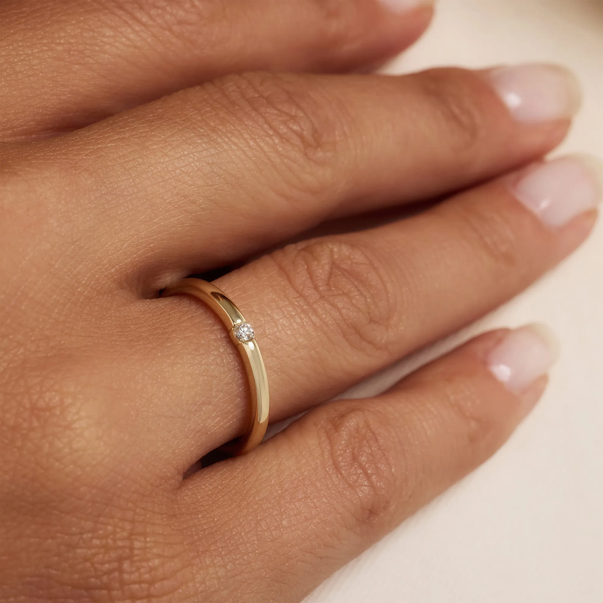De la Paix Mia 14 karat gold ring with diamond 0.05 carat