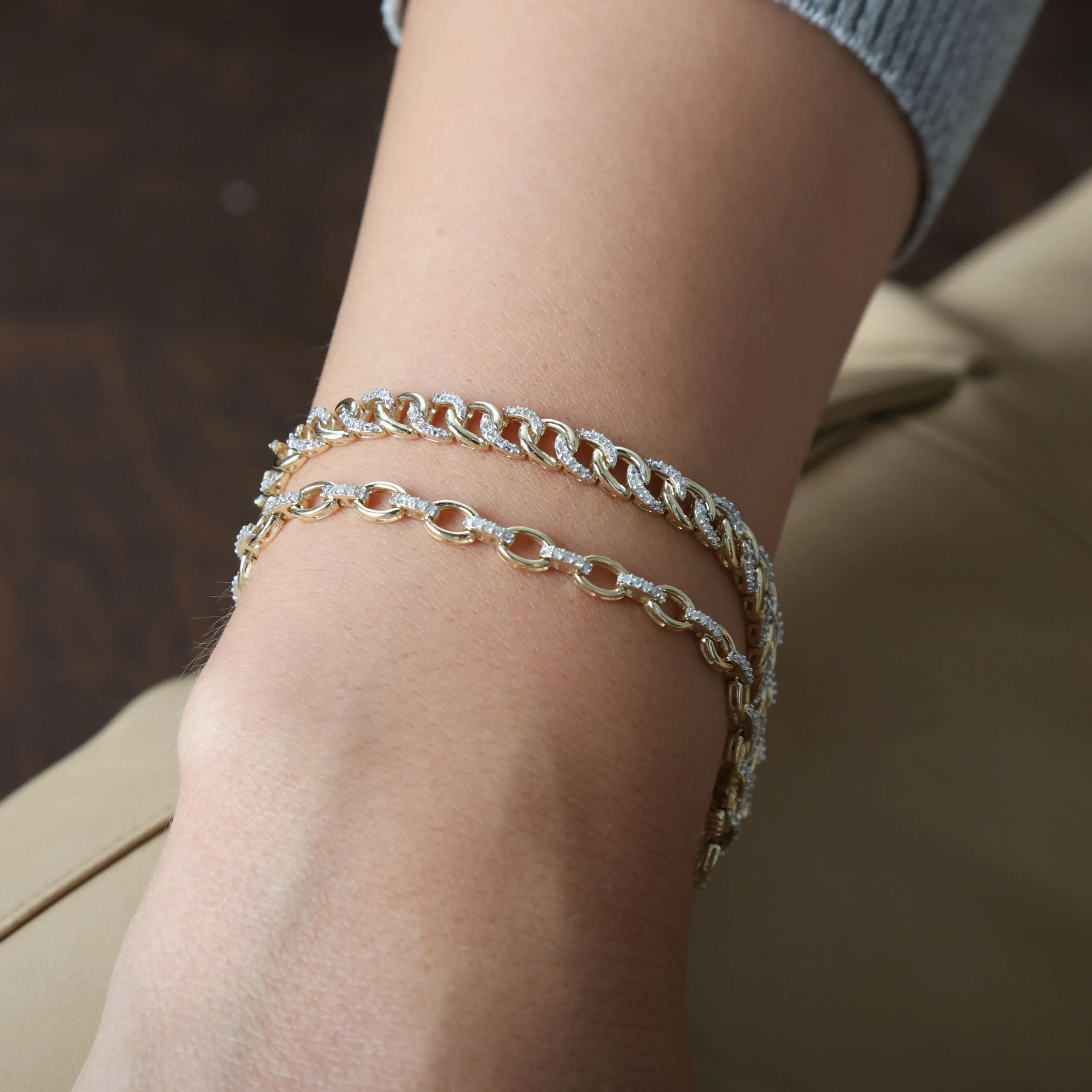 Diamond Curb Link Chain Bracelet In 14K Gold