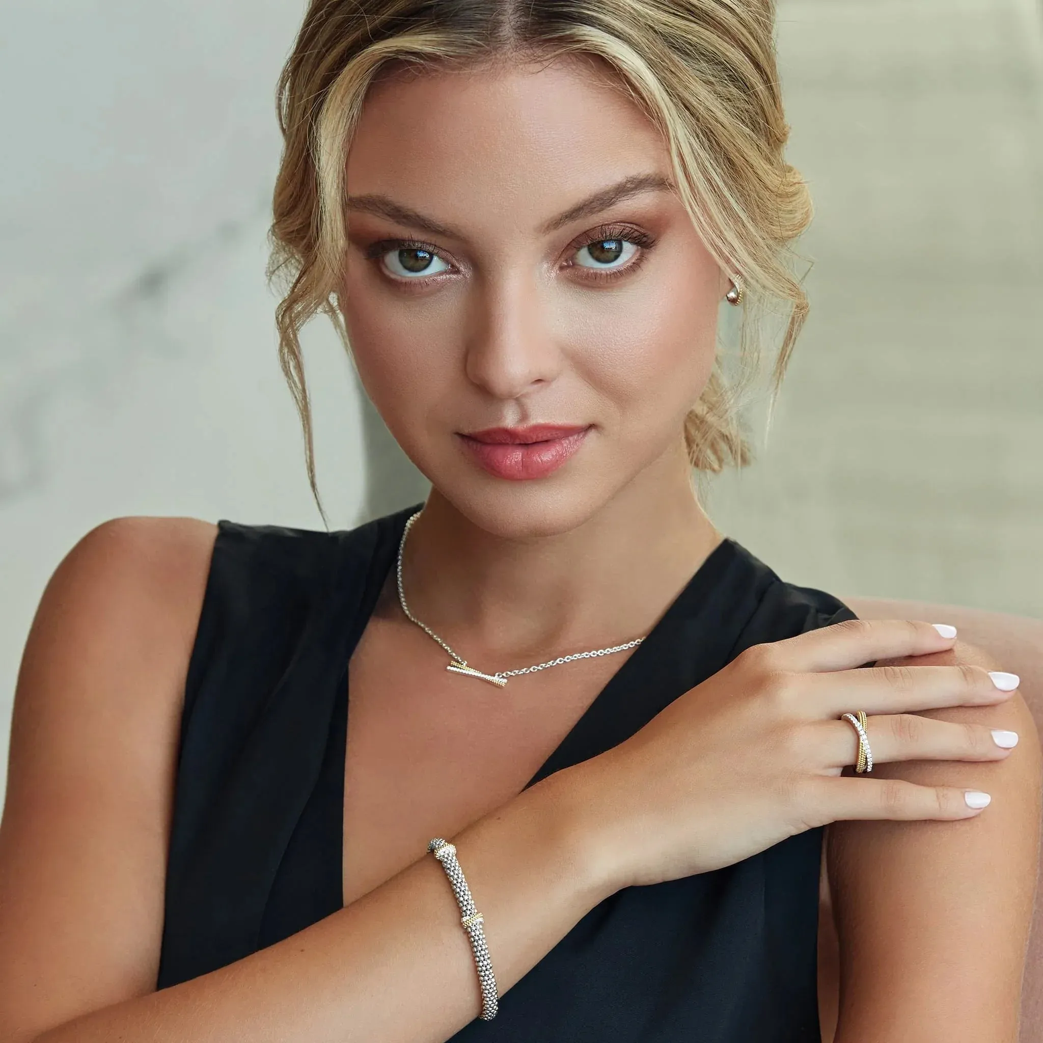 Double X Caviar Diamond Bracelet | 6mm