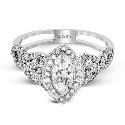 Engagement Ring in 18k Gold with Diamonds