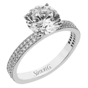 Engagement Ring in 18k Gold with Diamonds