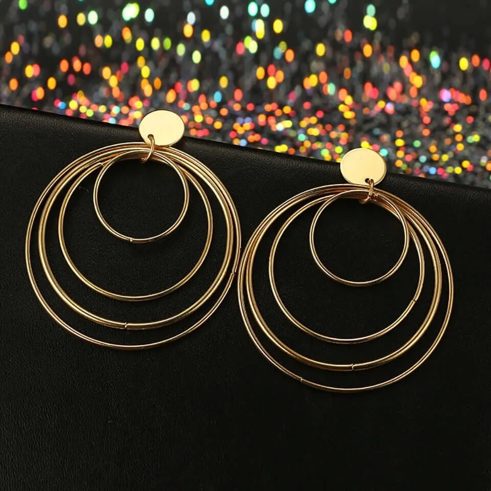 Golden Circles Dangle Earrings