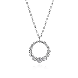 Graduated Diamond Circle Pendant Necklace