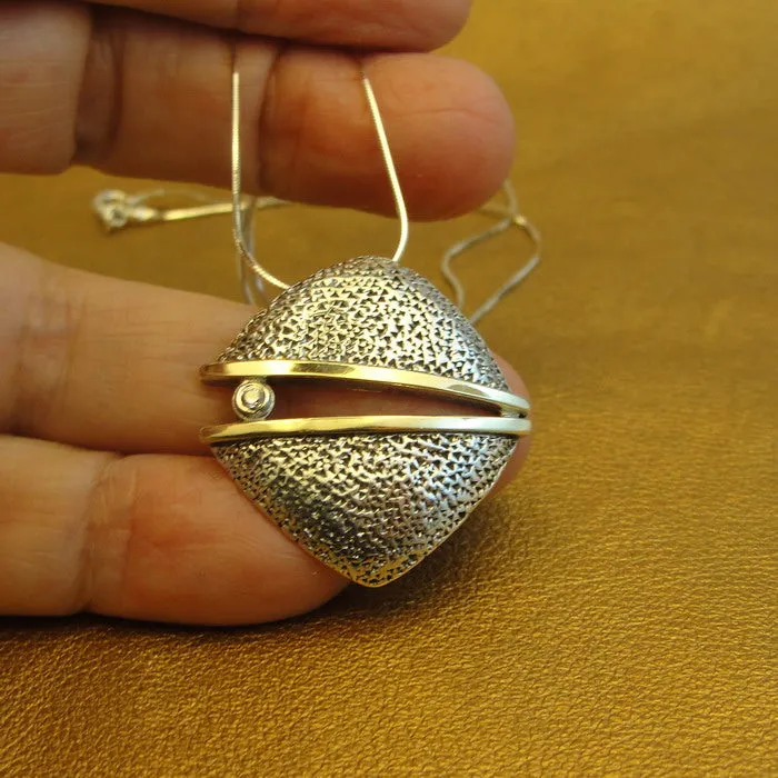 Hadar Designers Earrings 9K Yellow Gold Sterling Silver Zircon Handmade Art (MS)