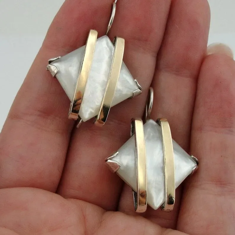 Hadar Designers Pearl Earrings 9k Yellow Gold Sterling Silver White (VS 1569)