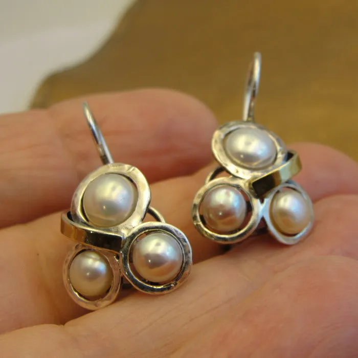 Hadar Designers White Pearl Earrings 9k Yellow Gold Sterling Silver (ms 350) y