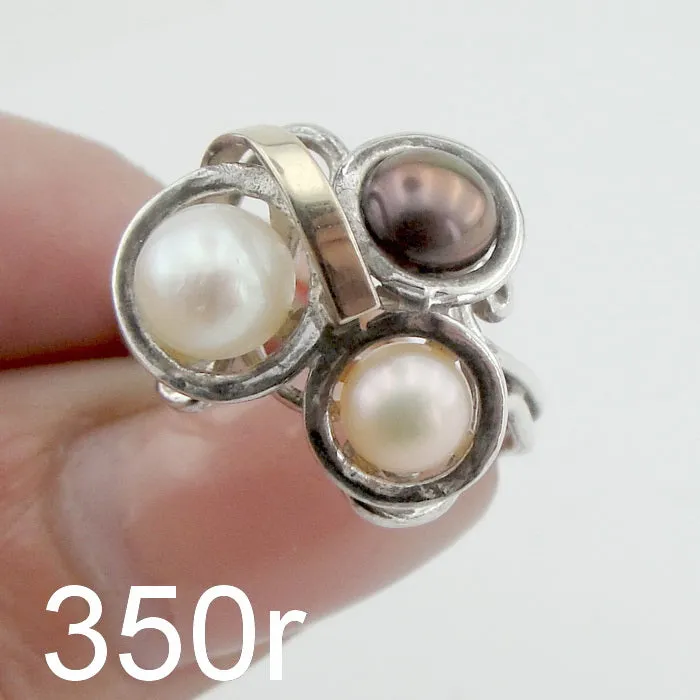 Hadar Designers White Pearl Earrings 9k Yellow Gold Sterling Silver (ms 350) y