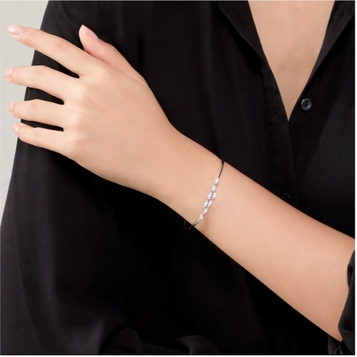 Hearts On Fire Aerial Marquise Flexi Bangle