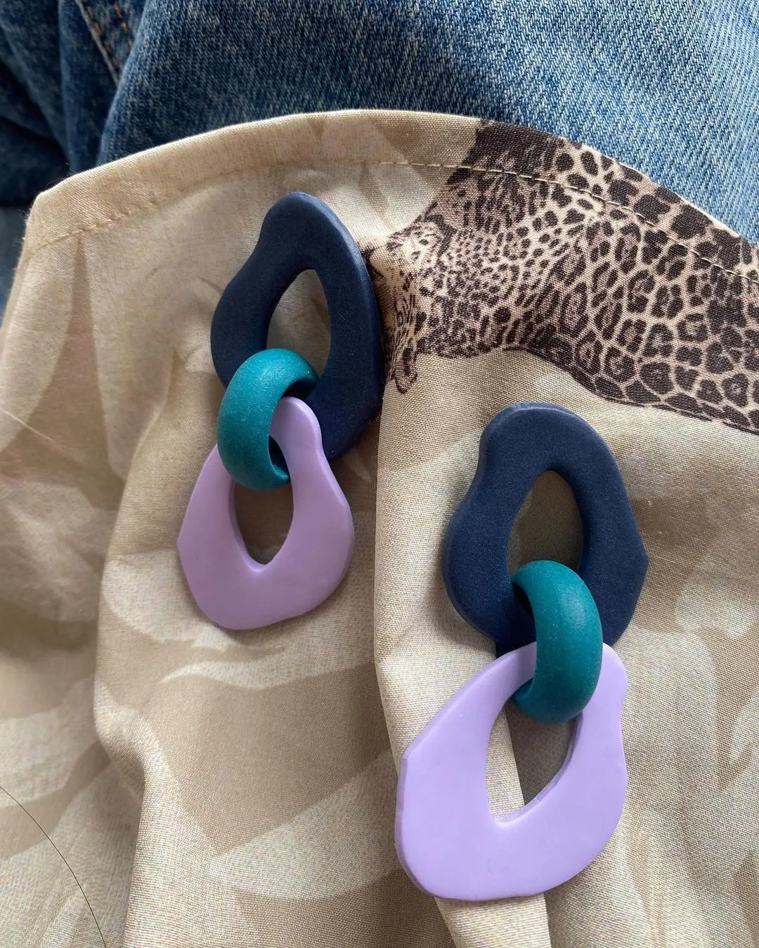 Iris earrings