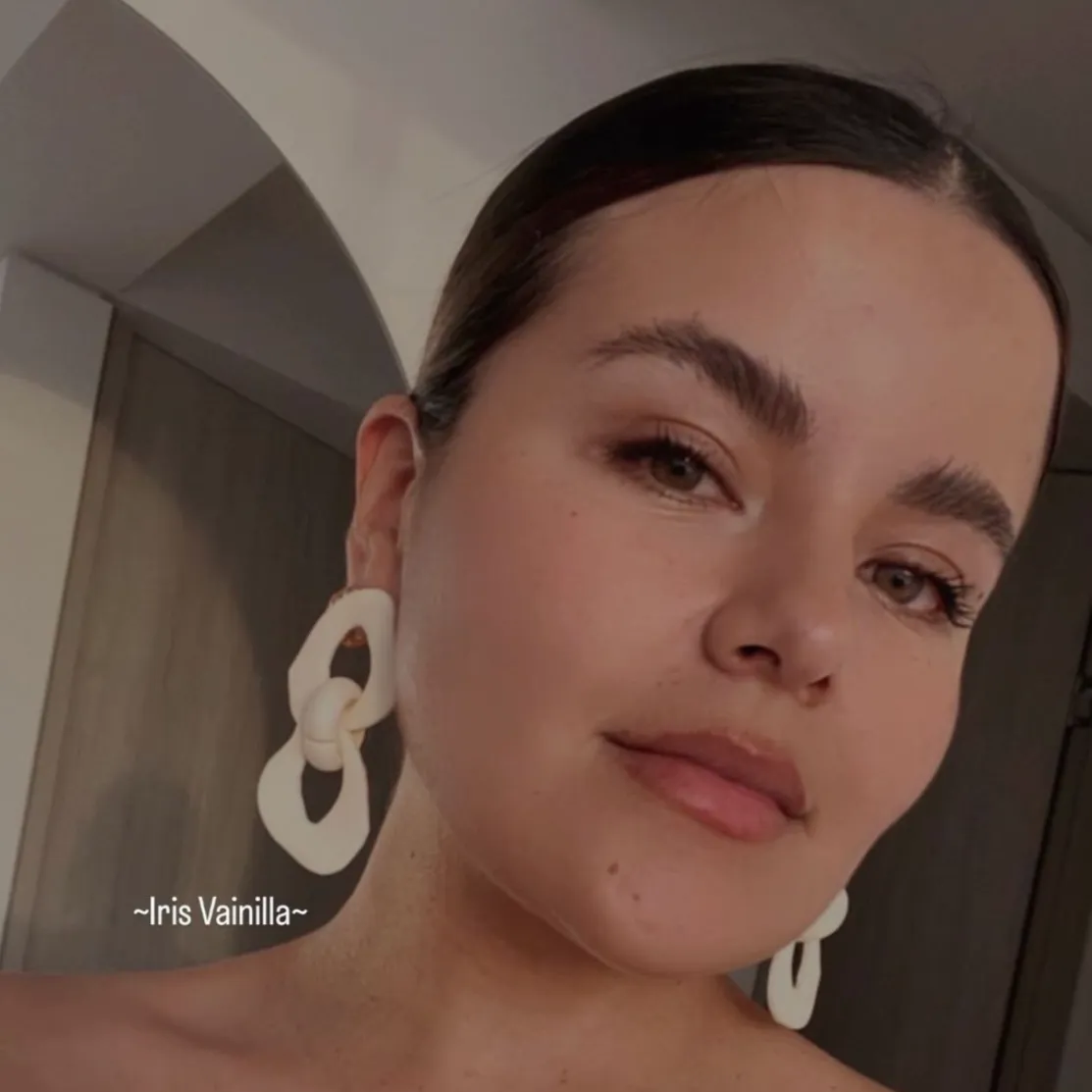 Iris earrings