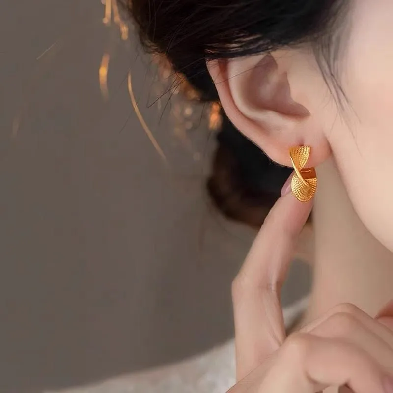 Irregular Wavy Edge Twisted Hoop Earrings