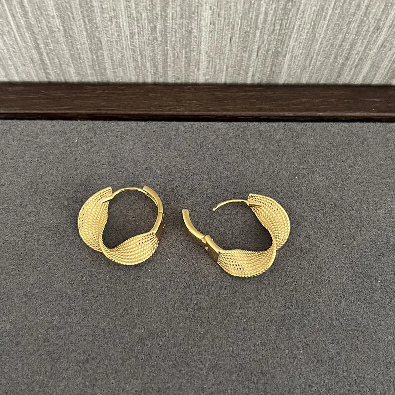 Irregular Wavy Edge Twisted Hoop Earrings