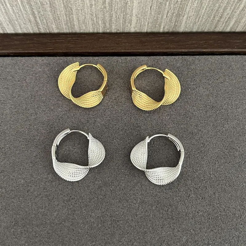 Irregular Wavy Edge Twisted Hoop Earrings