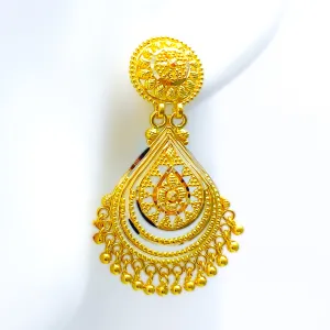 Lovely Artistic 22k Gold Earrings