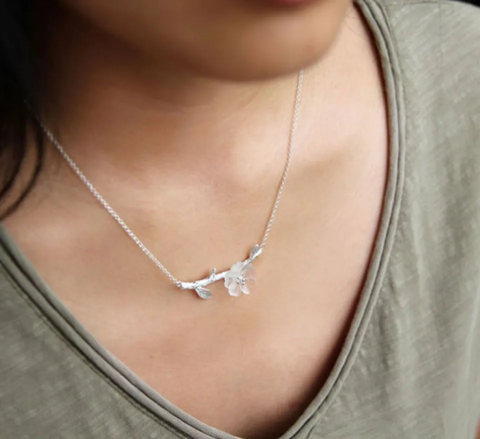 Manuka Flower Branch Necklace - Sterling Silver & Natural Crystal