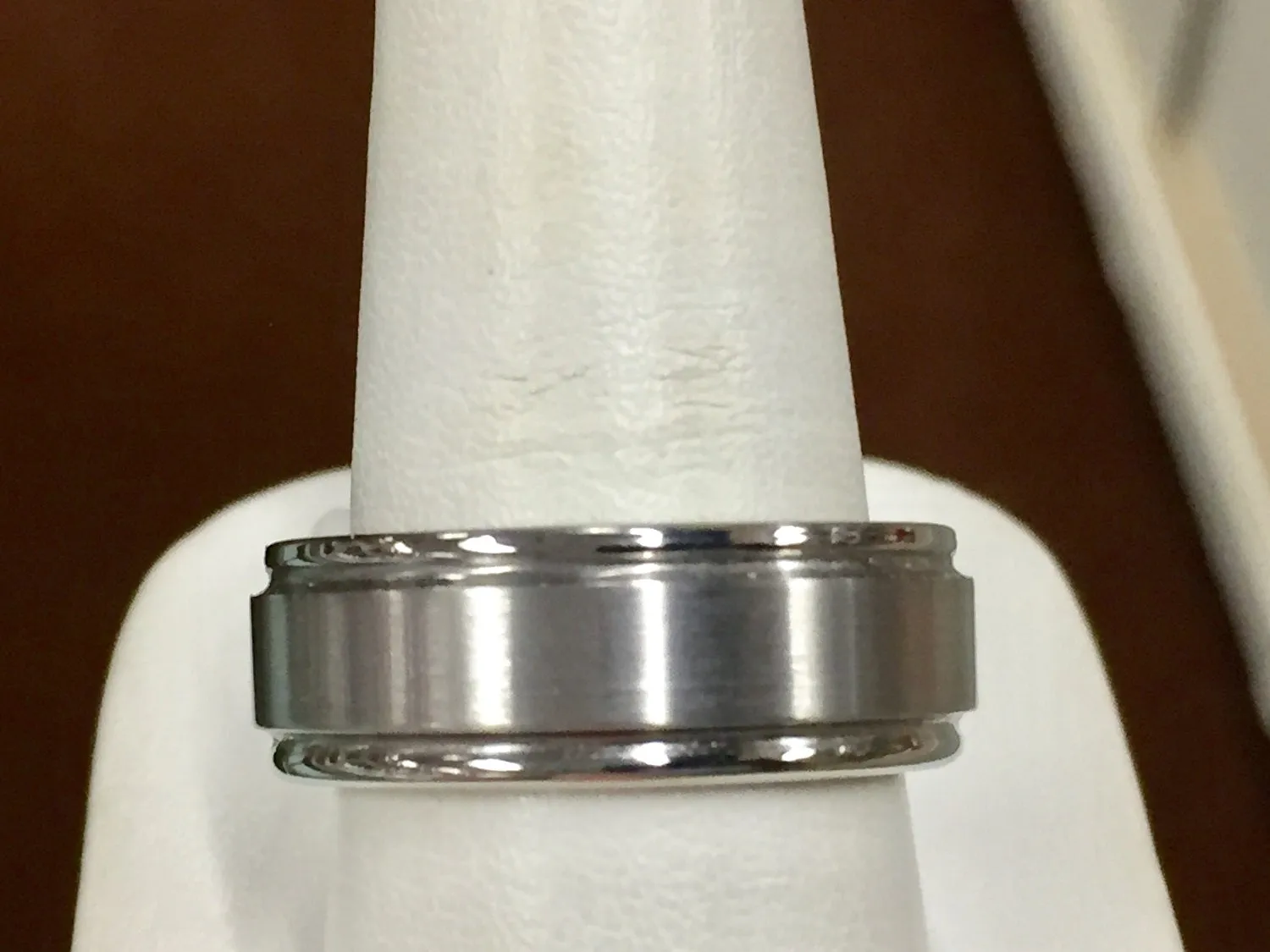 Men's Titanium Wedding Ring