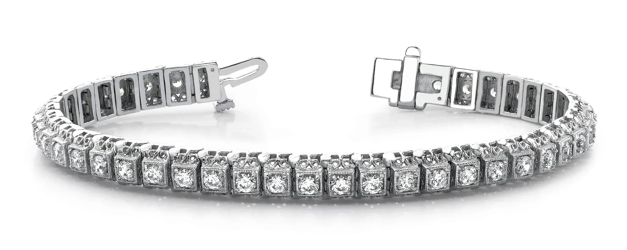 Milgrain Square Link Diamond Bracelet with 2.82 ct.(finished) 2.5mm