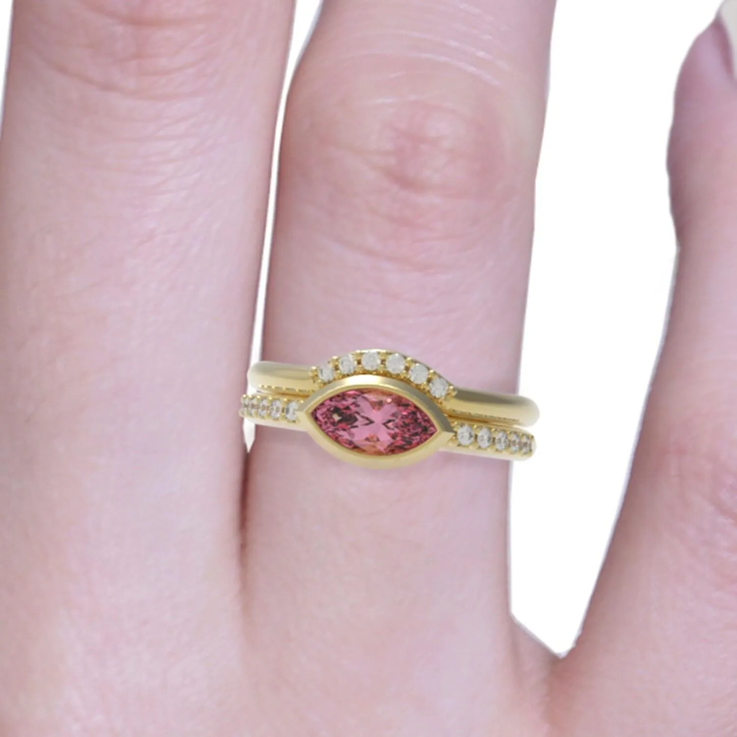 Miri 2 - Wedding Set