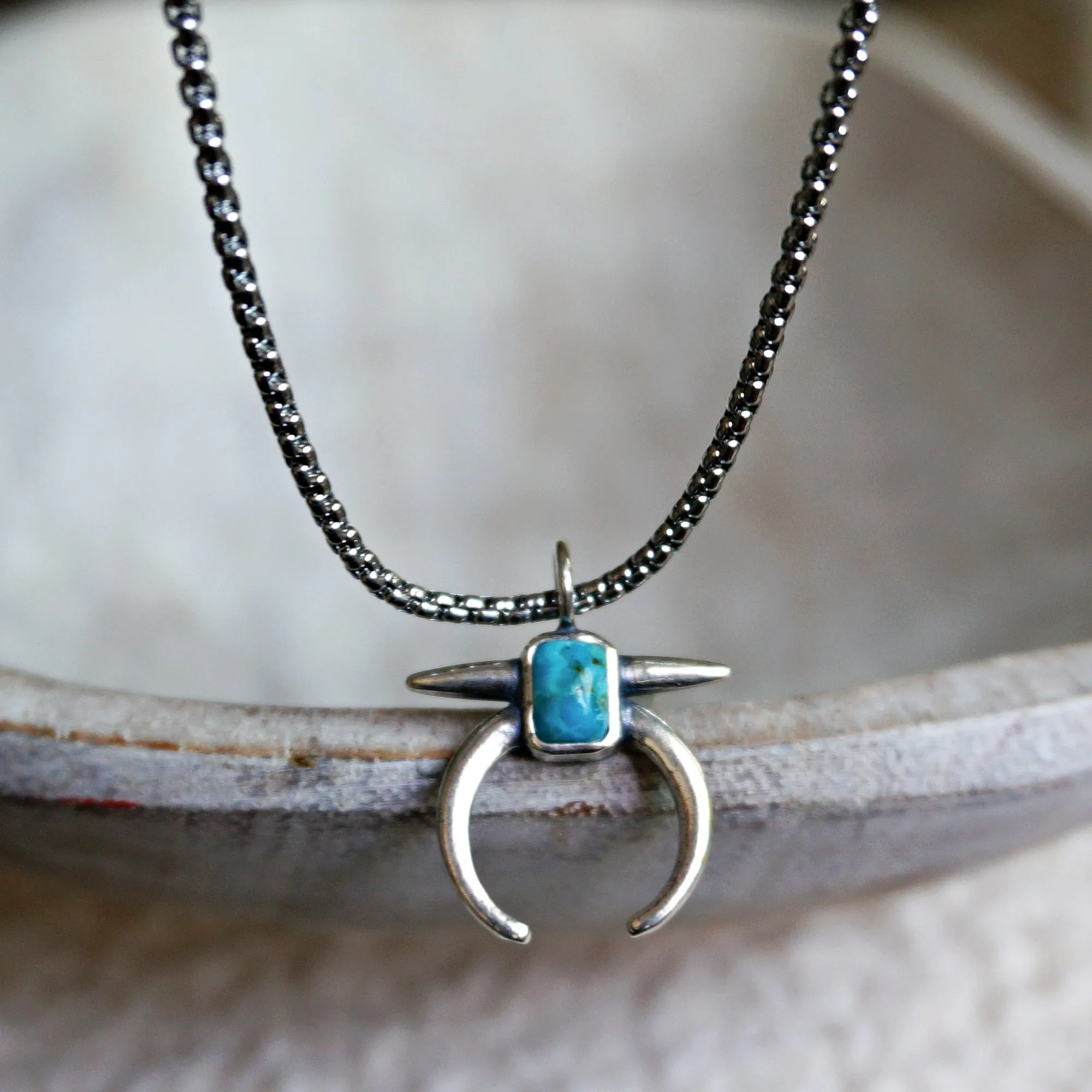 Naja Turquoise Necklace