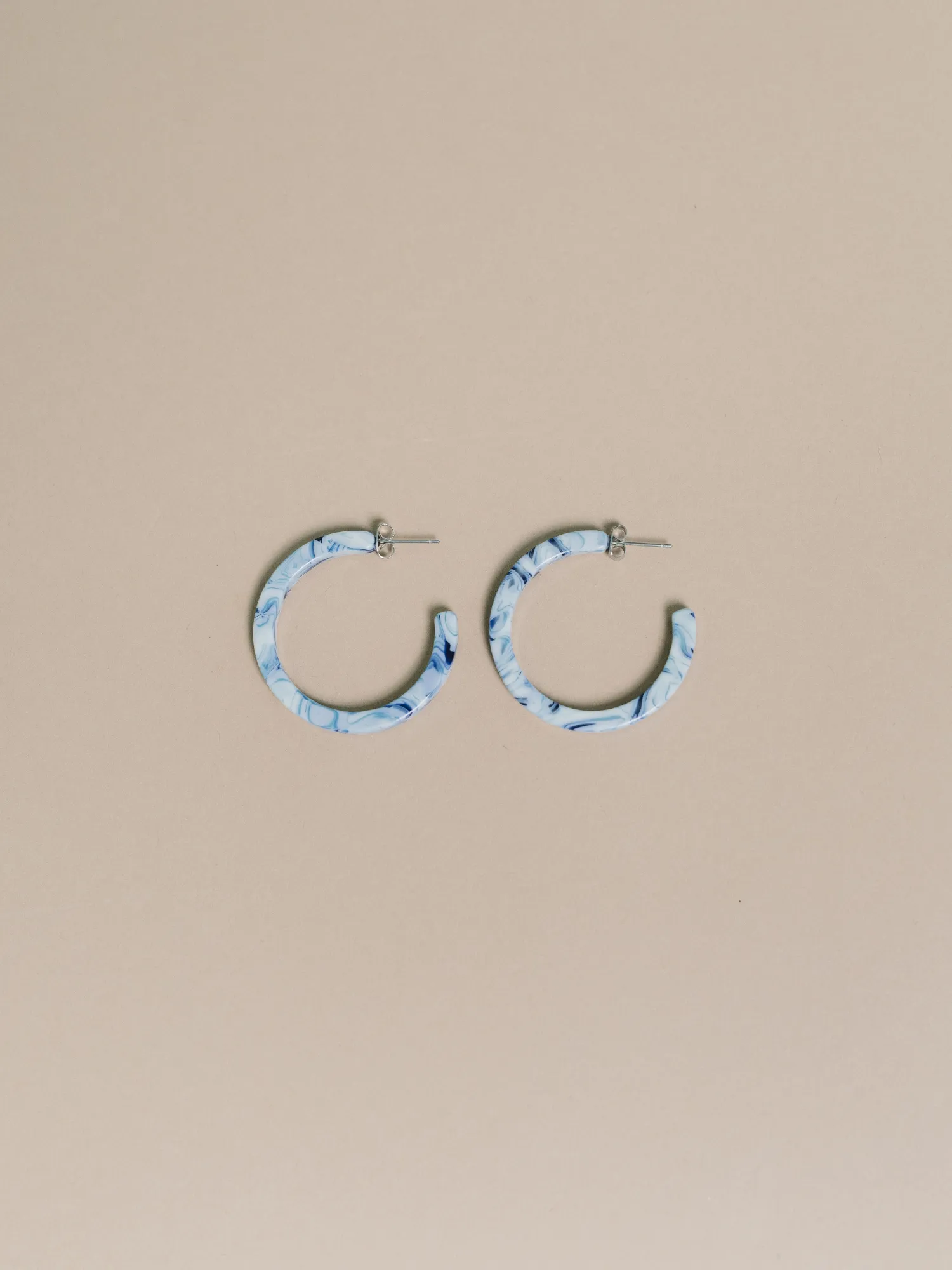 Nora Medium Hoop Earrings: Ocean