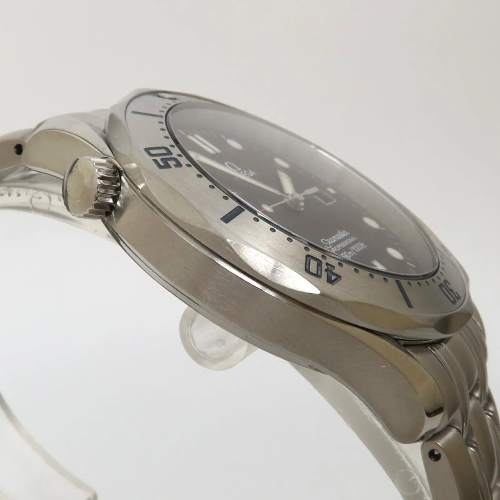 Omega Seamaster Black Dial Quartz Stainless Steel 41MM 300M Date  2261.50