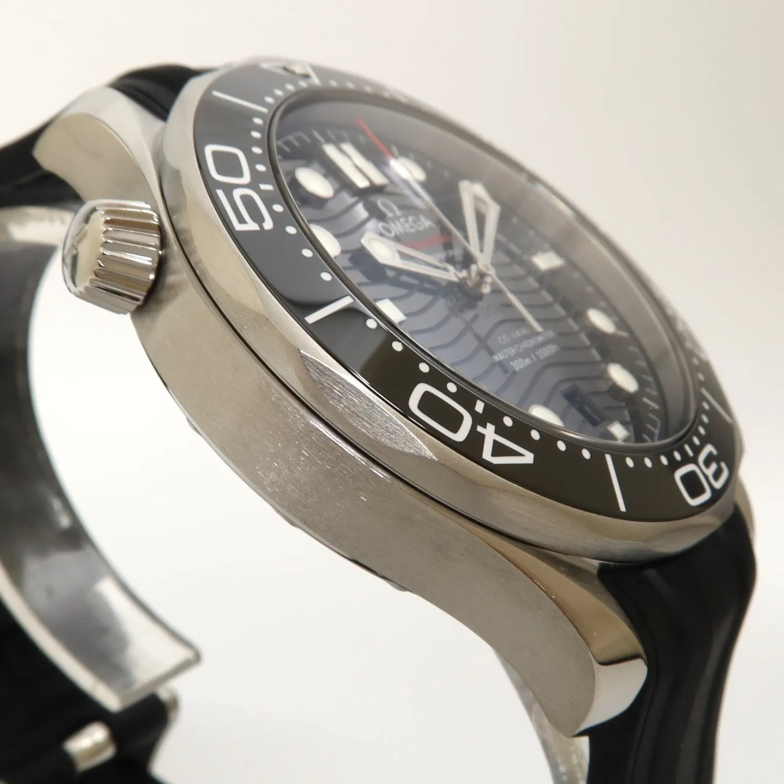 Omega Seamaster Diver 300M Black Dial Stainless Steel 42MM 210.32.42.20.01.001