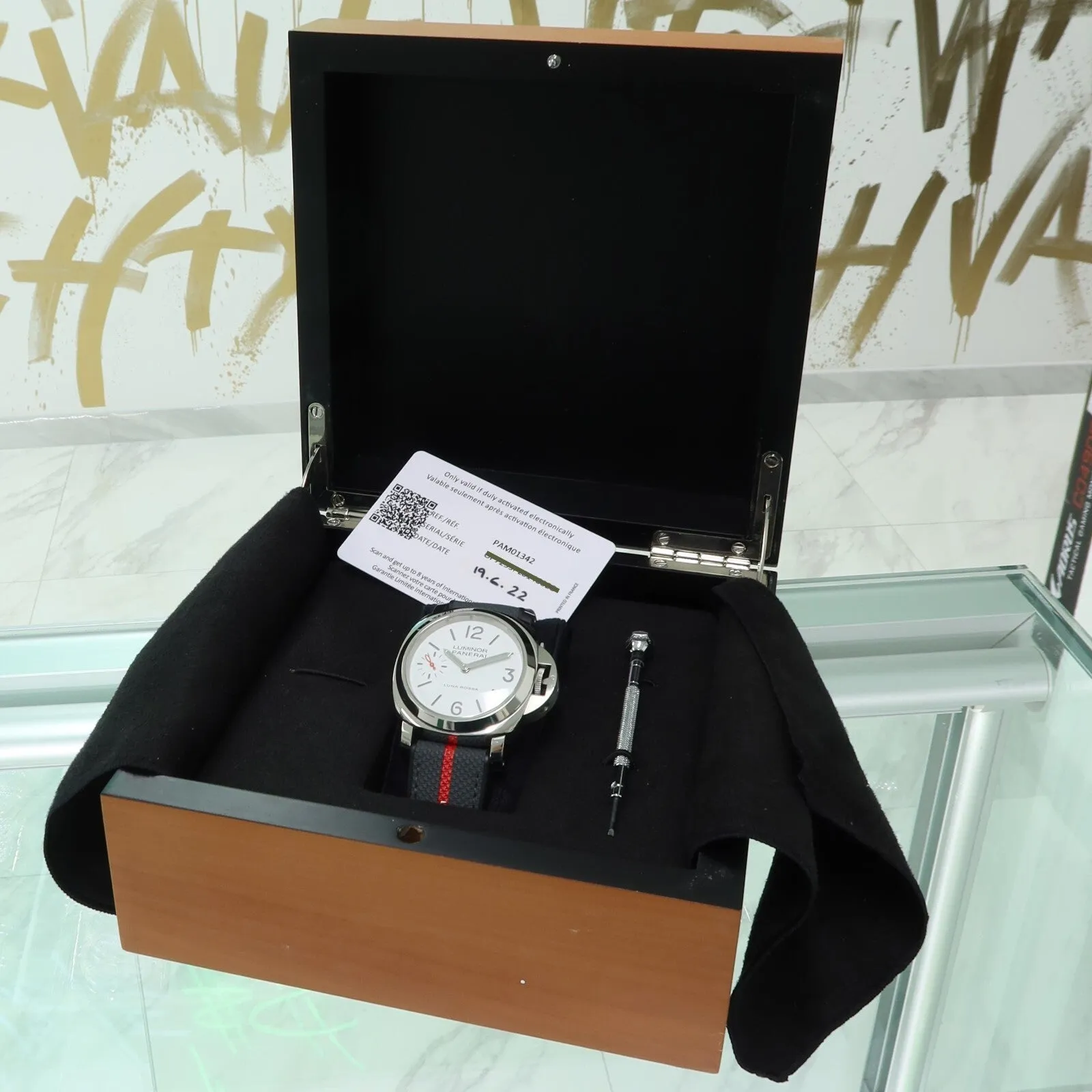 Panerai Luminor Luna Rossa White Dial Stainless Steel 44MM Manual Wind PAM01342
