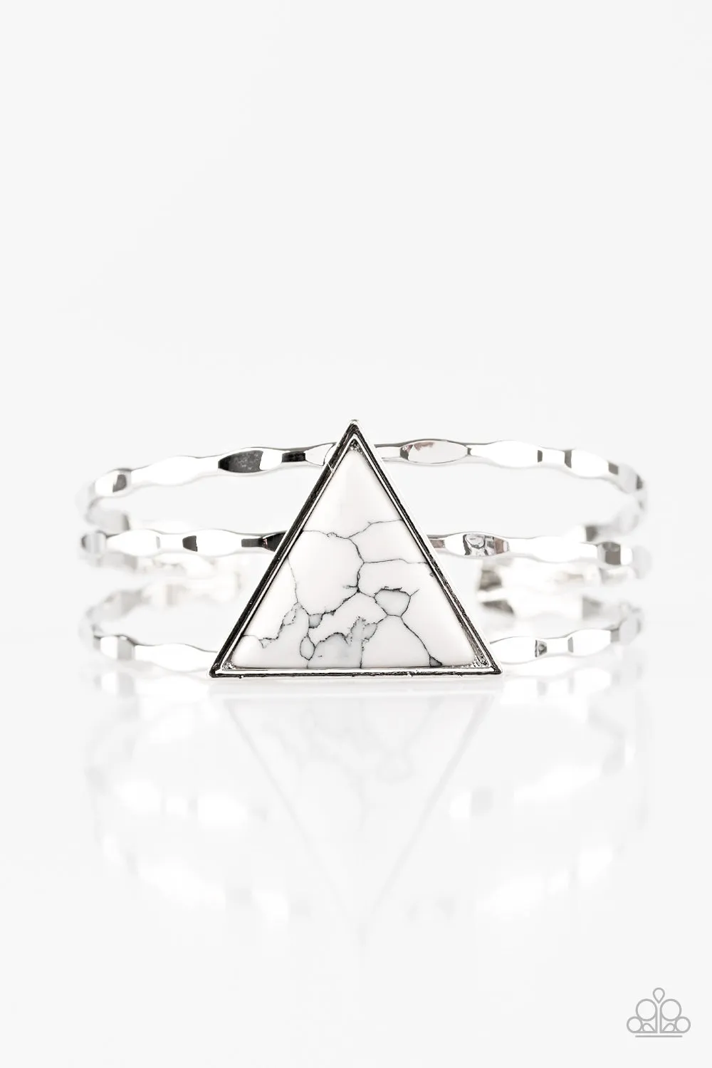 Paparazzi - Put Up A Frontier - White Bracelet