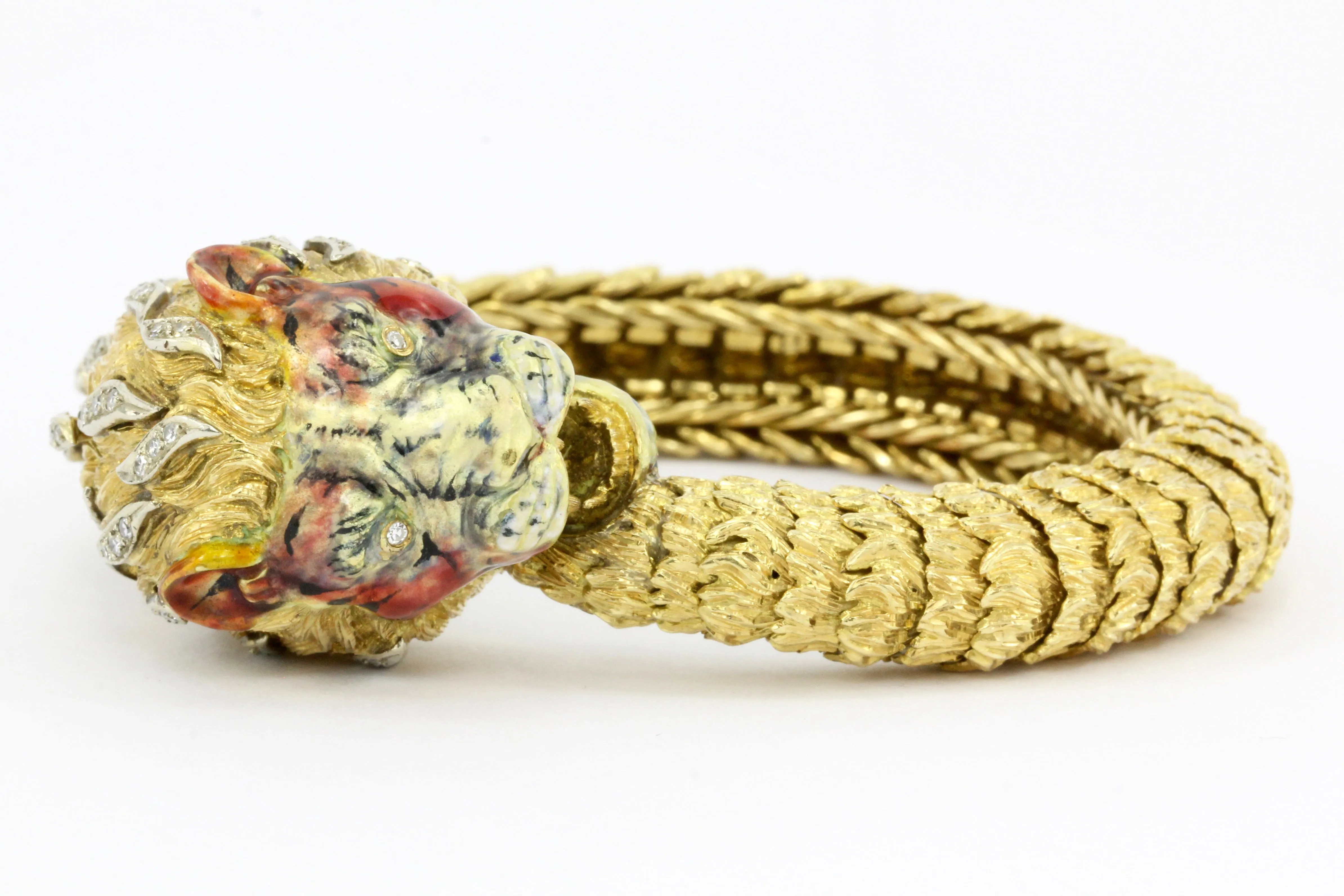 Retro 18K Yellow Gold Diamond & Enamel Lion Head Bracelet