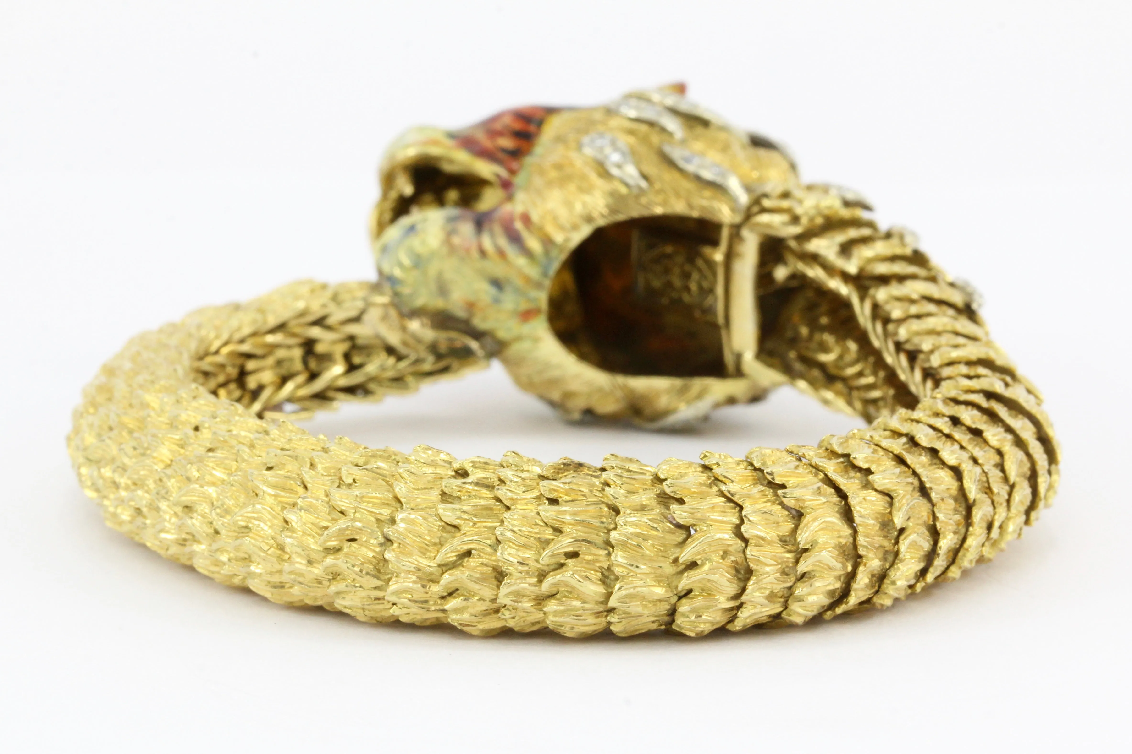 Retro 18K Yellow Gold Diamond & Enamel Lion Head Bracelet