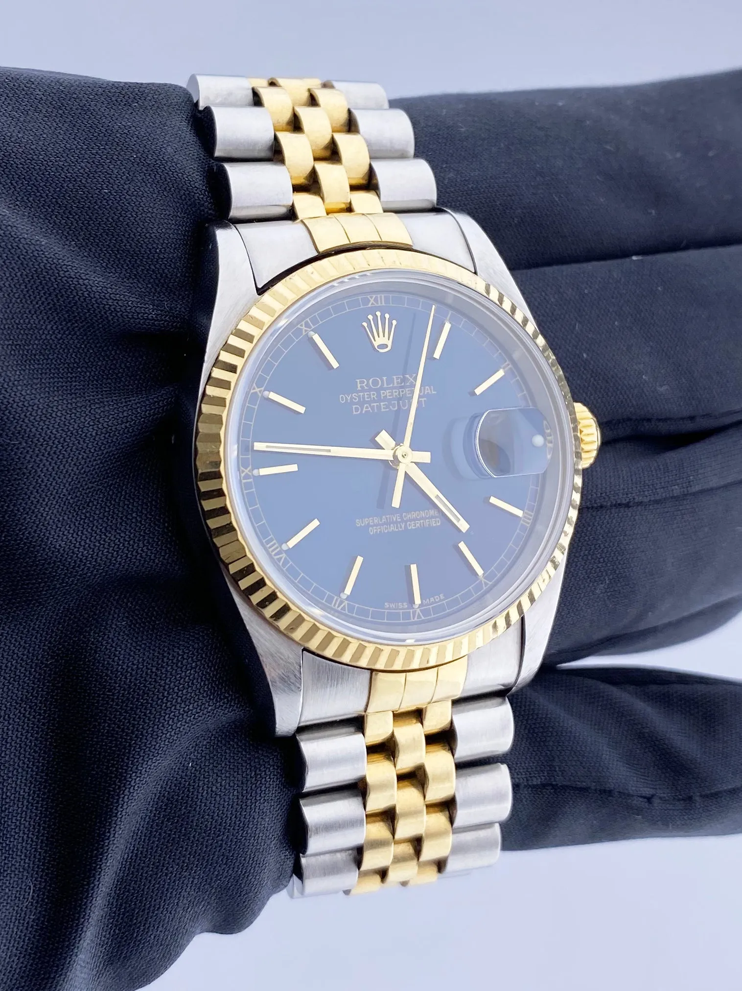Rolex Datejust 16233  Blue Dial Men's Watch Box & Papers
