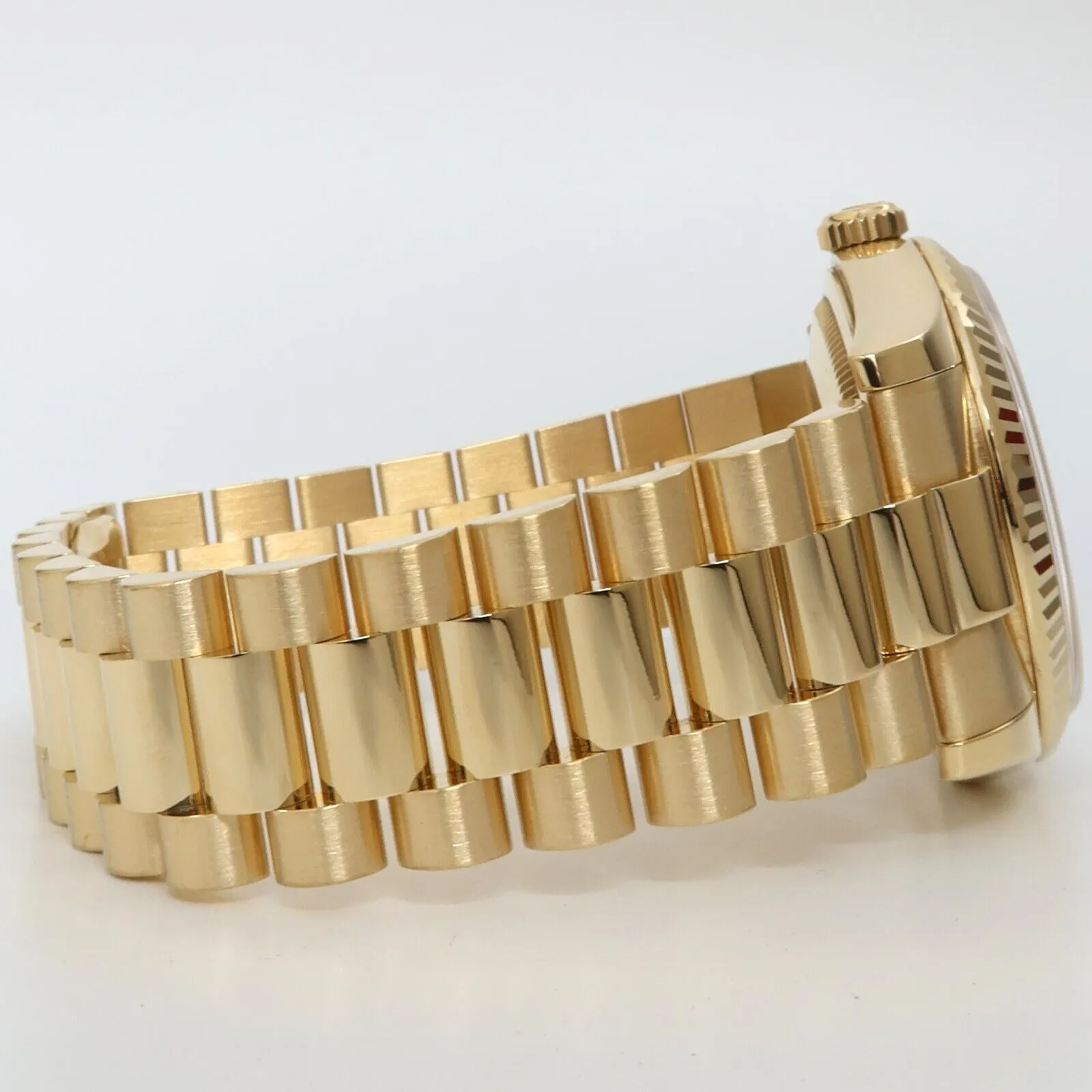 Rolex Day-Date 36mm Gold Diamond Dial Solid 18kt Yellow Gold Heavy 118238