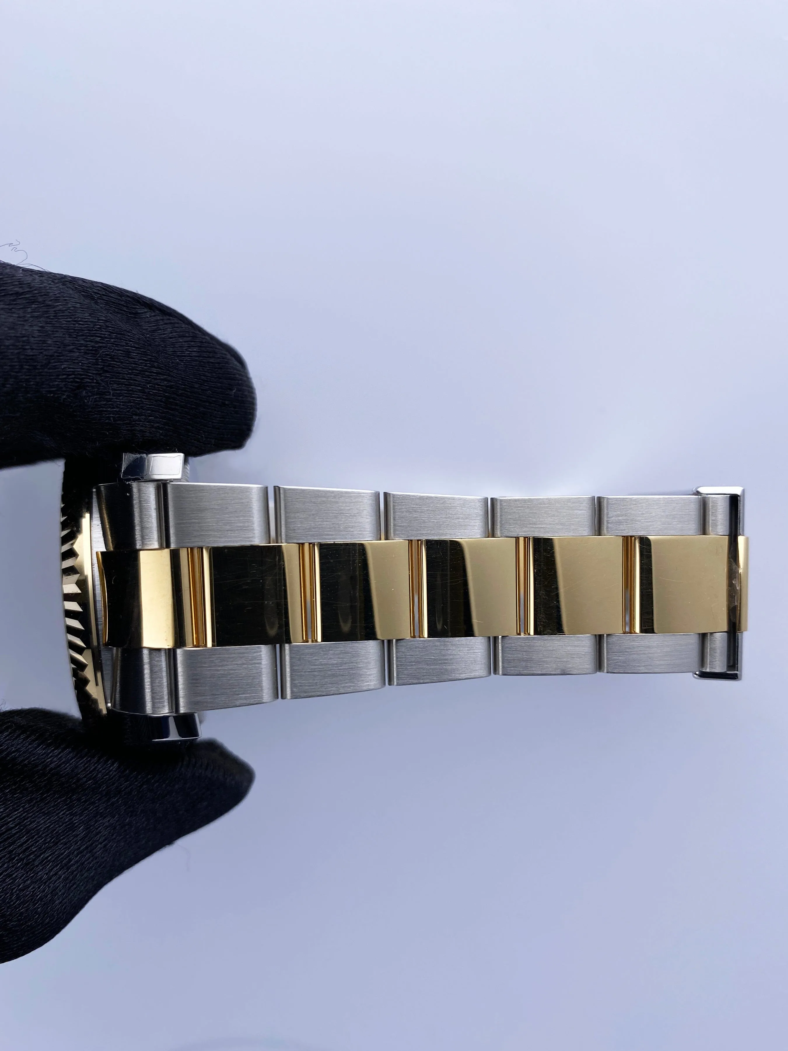 Rolex Sky Dweller 326933 Champagne Dial Mens Watch Box Papers